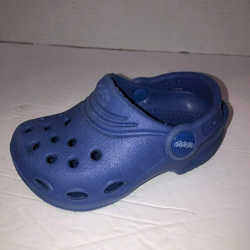 Crocs Jibbitz Kids Boys Girls Toddler XS 6/7 Blue Rubber Sandals Clogs Shoes